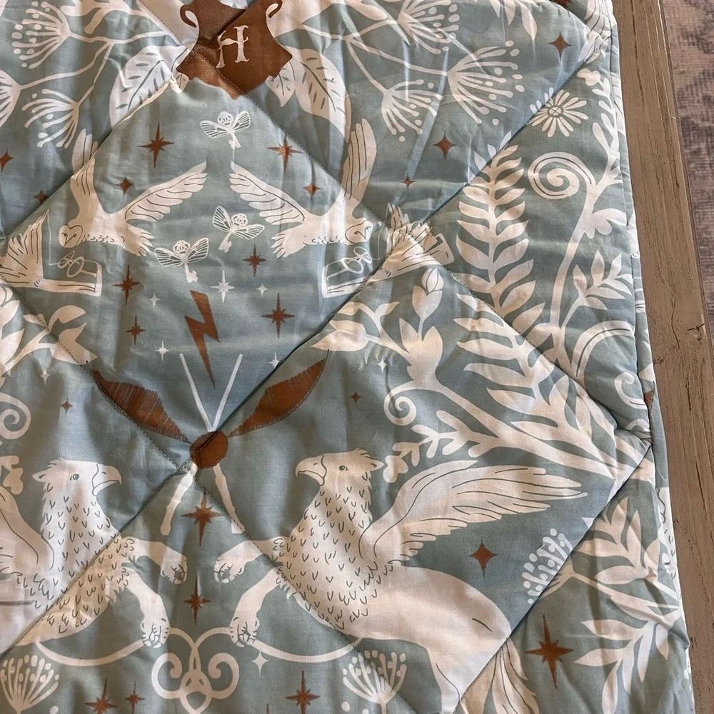 Pottery barn teen Harry Potter magical damask Quilted Euro pillow cover 26 x 26”